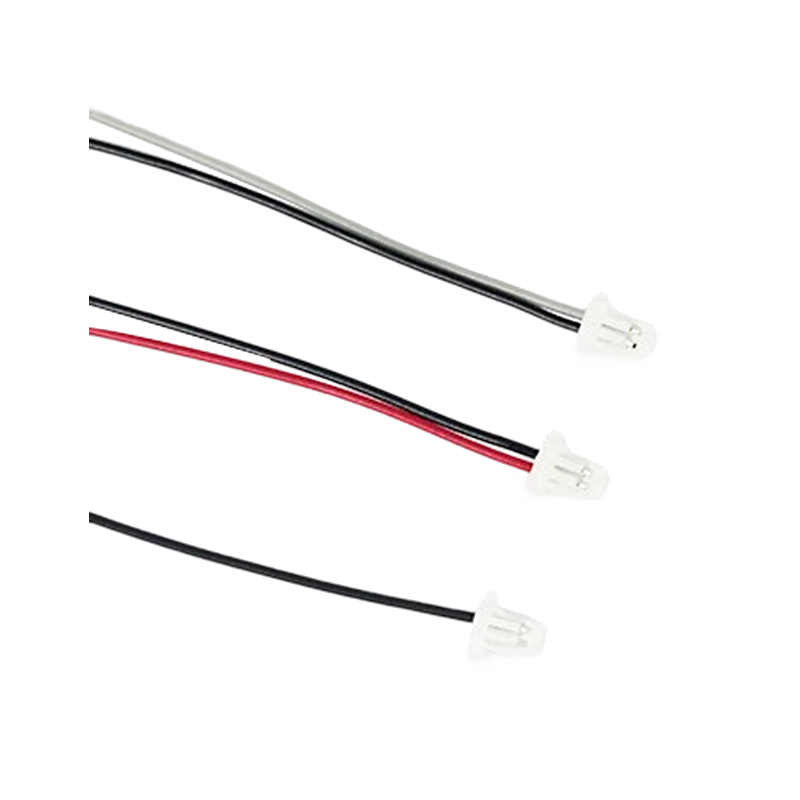 How does tinning the end of a terminal connector improve its conductivity?